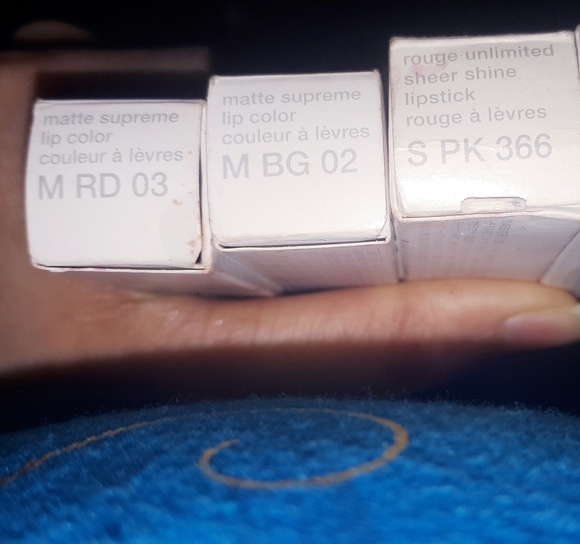 Hi i have available shu uemura lipsticks - Picture 2 of 2